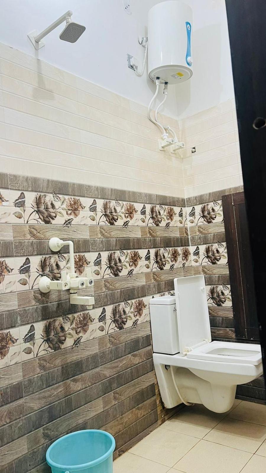 Hotel Rudra Residency Near Railway Station Матхура Экстерьер фото